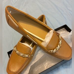 Talbots Light Tan Becca Leather Loafers with Grosgrain Ribbon Trim
